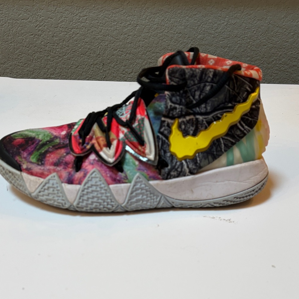 Nike Multicolor Kids High-Top Sneakers